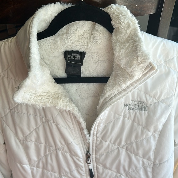 North Face Womens Mossbud Fleece Reversible Wind Resistant Full Zip Jacket White - Picture 2 of 13
